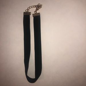 Thick Velvet Choker